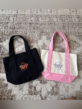 Trader Joe’s Set of 2 Mini Tote Bags